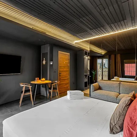Evolution Luxury * Alicante