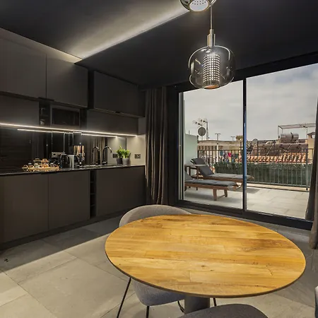 Aparthotel Evolution Luxury 3*