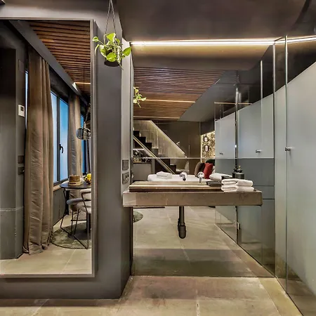 Aparthotel Evolution Luxury 3*