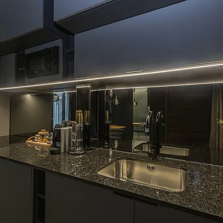 Evolution Luxury Apart-hotel