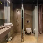 Evolution Luxury شقة فندقية 3*