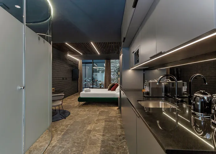 Aparthotel Evolution Luxury 3*